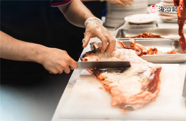 品腾餐饮分享海汕记潮汕牛肉火锅加盟店的服务员管理制度